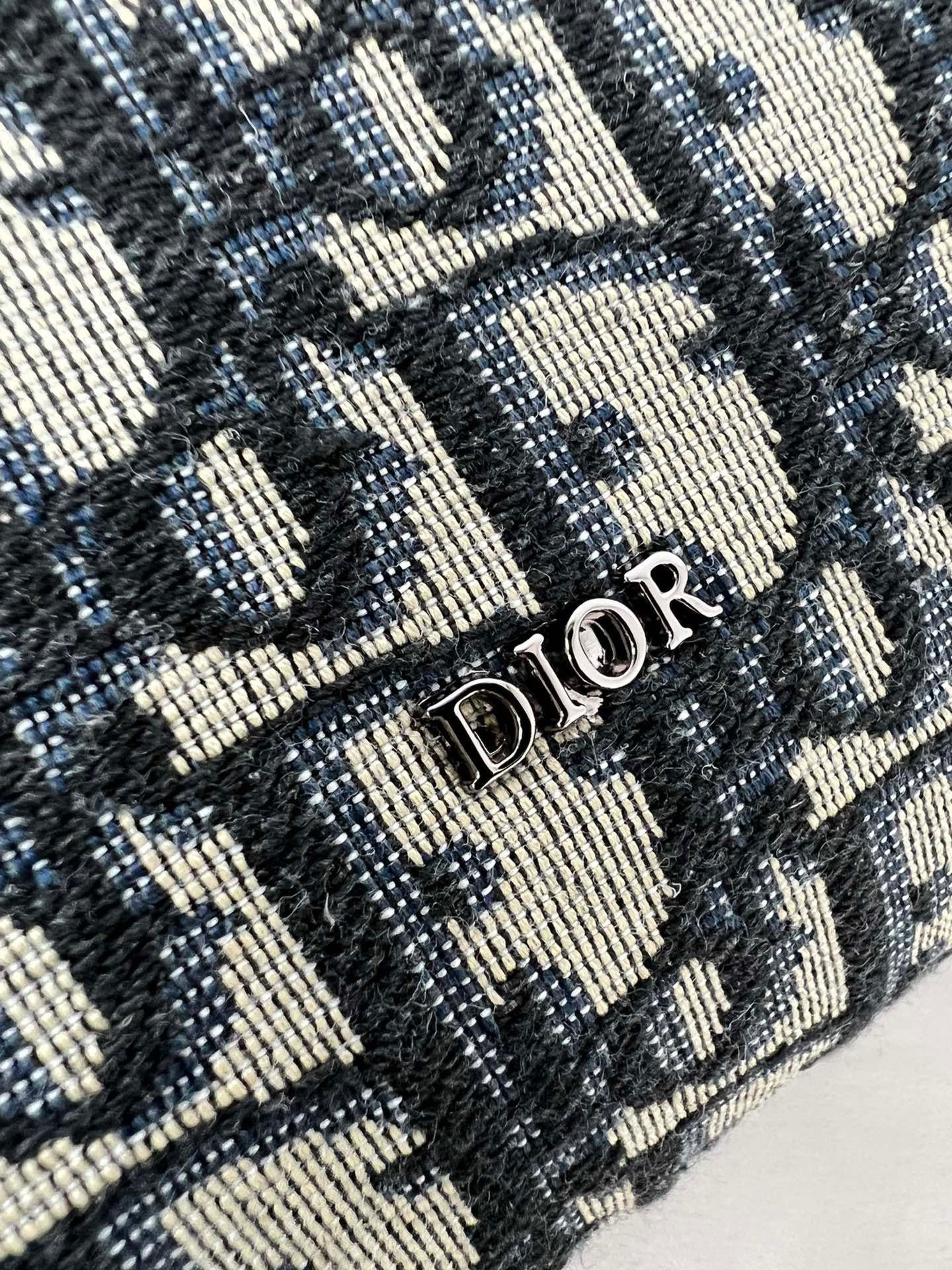 DIOR CLUTCH