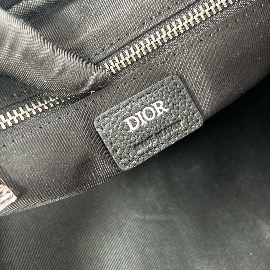 DIOR CLUTCH