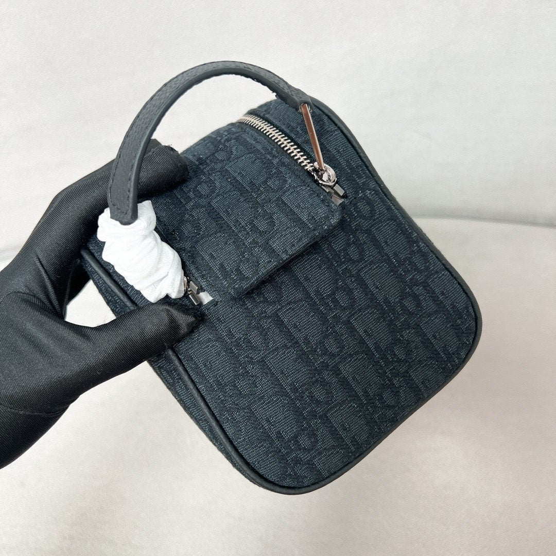 DIOR CLUTCH
