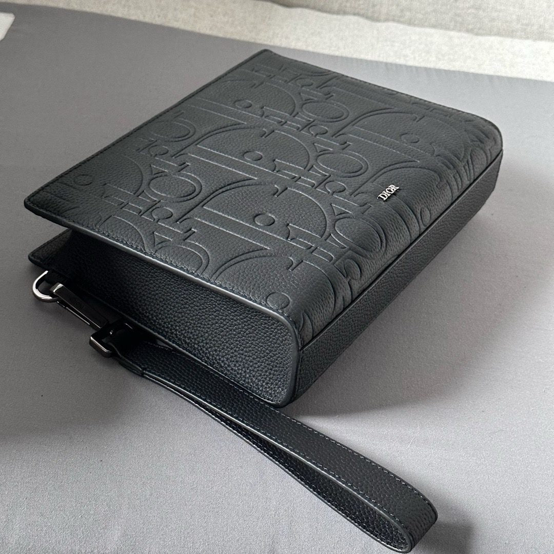 DIOR CLUTCH
