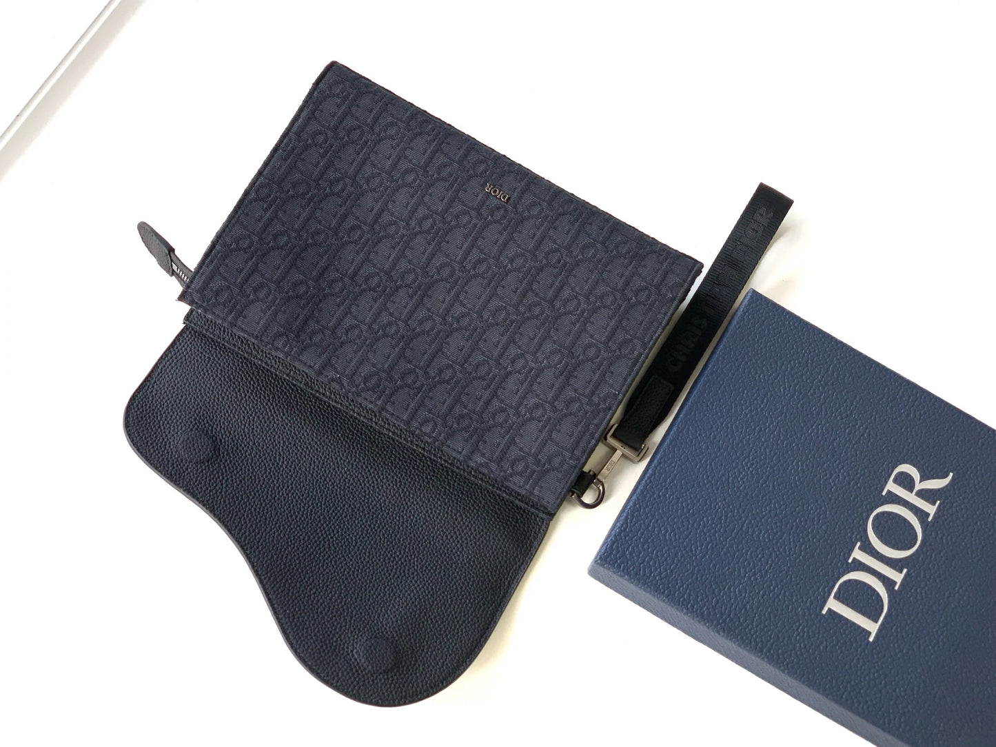 DIOR CLUTCH