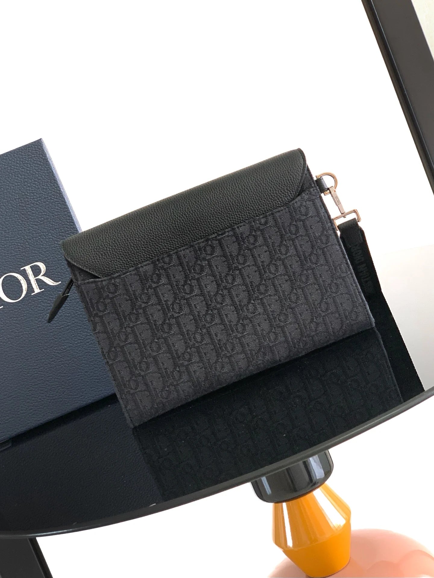 DIOR CLUTCH