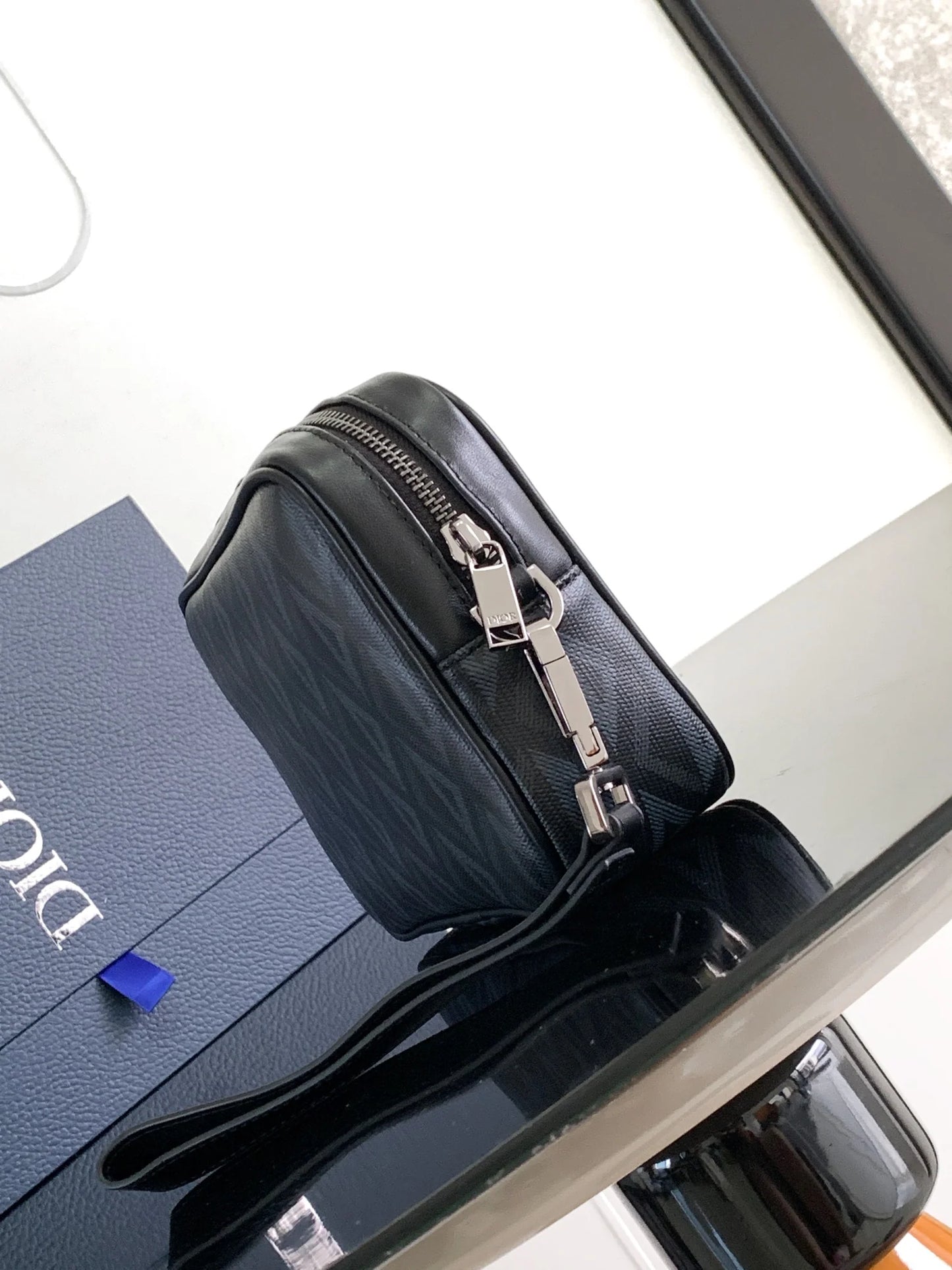DIOR CLUTCH