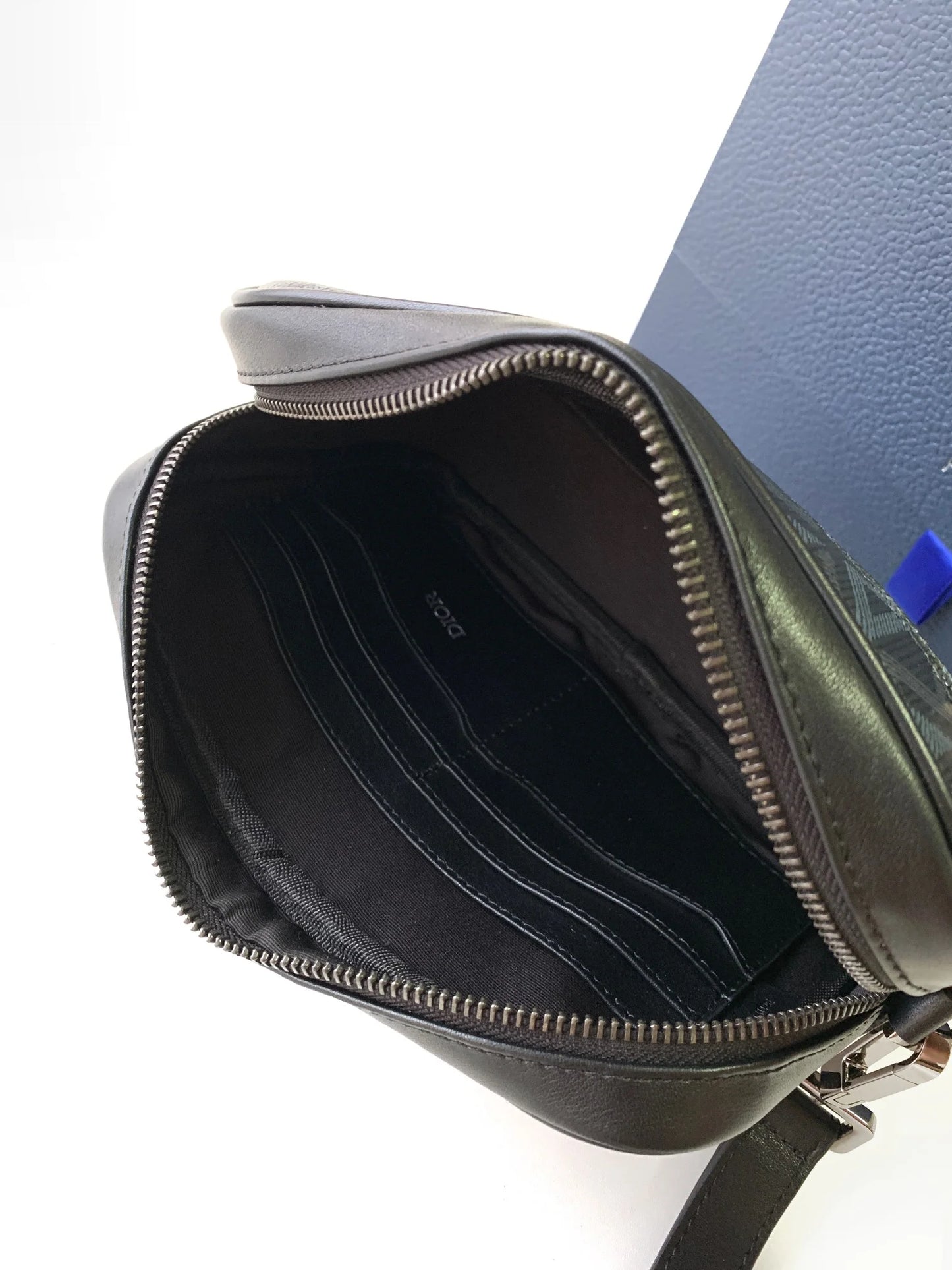 DIOR CLUTCH