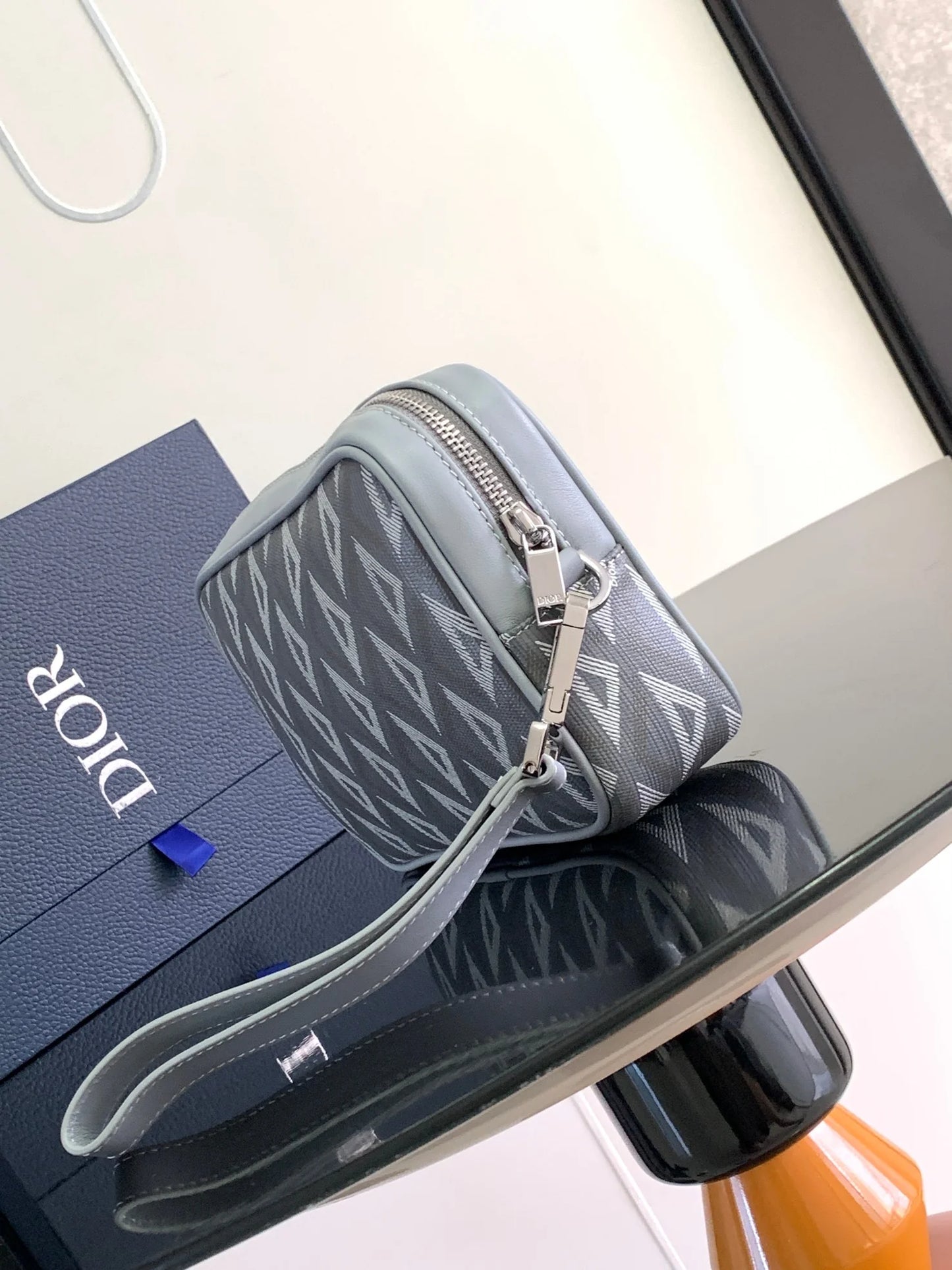 DIOR CLUTCH