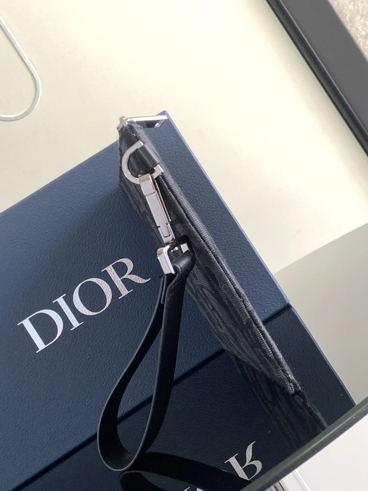 DIOR CLUTCH