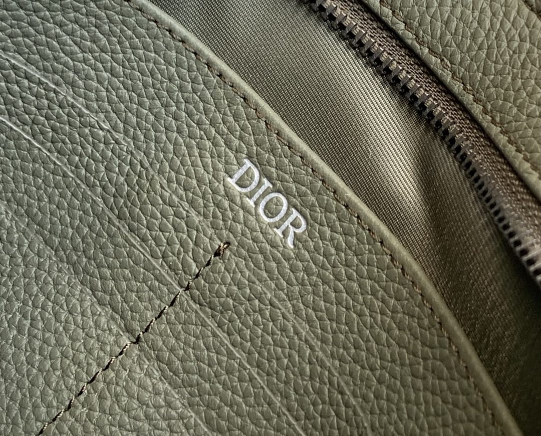 DIOR CLUTCH