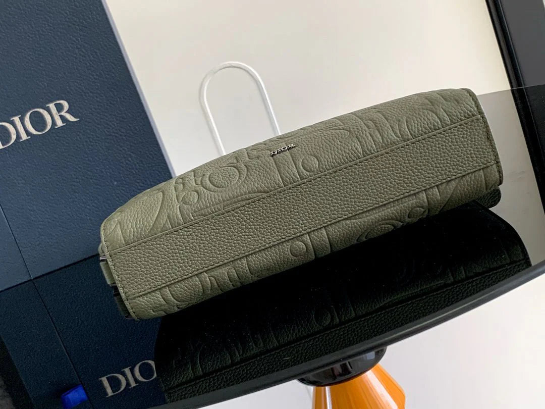 DIOR CLUTCH