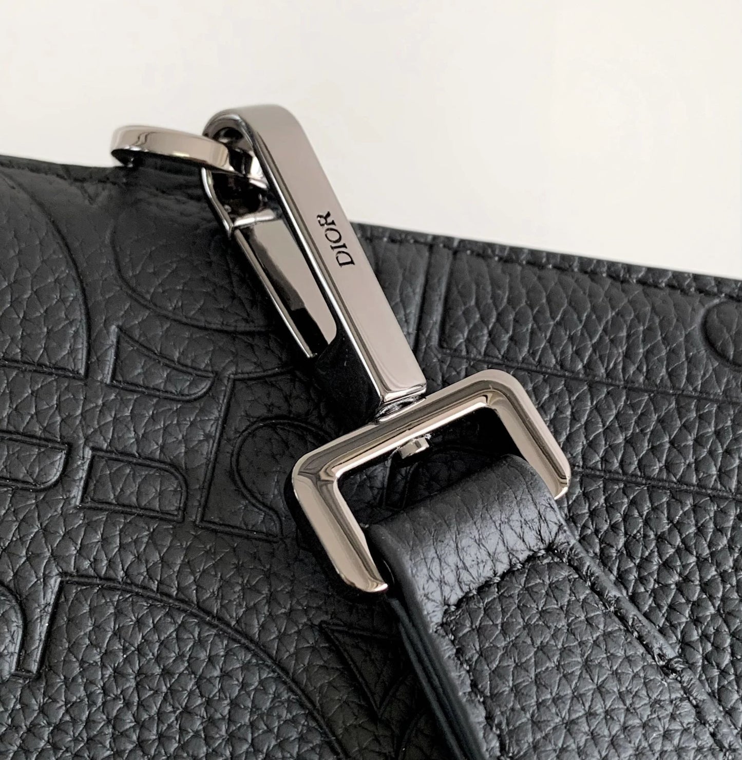 DIOR CLUTCH