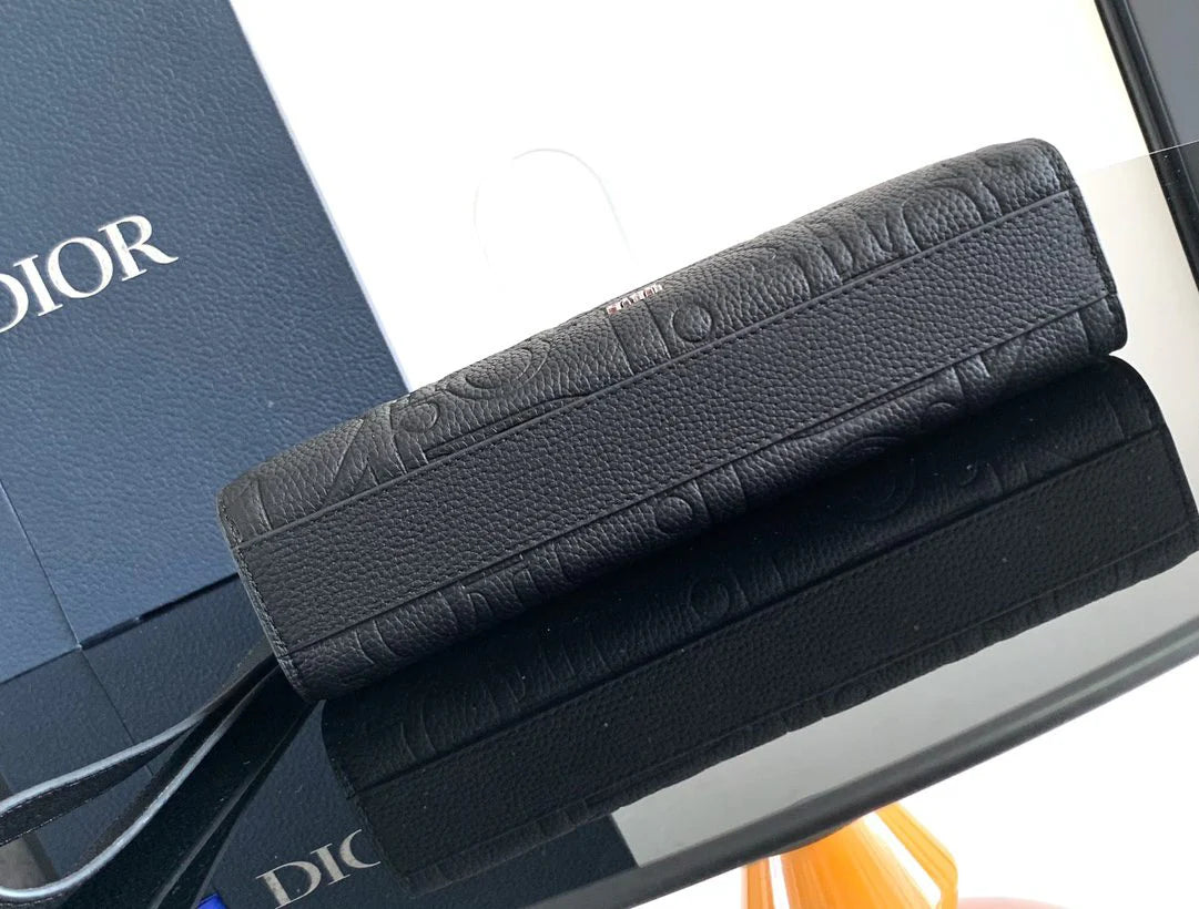 DIOR CLUTCH