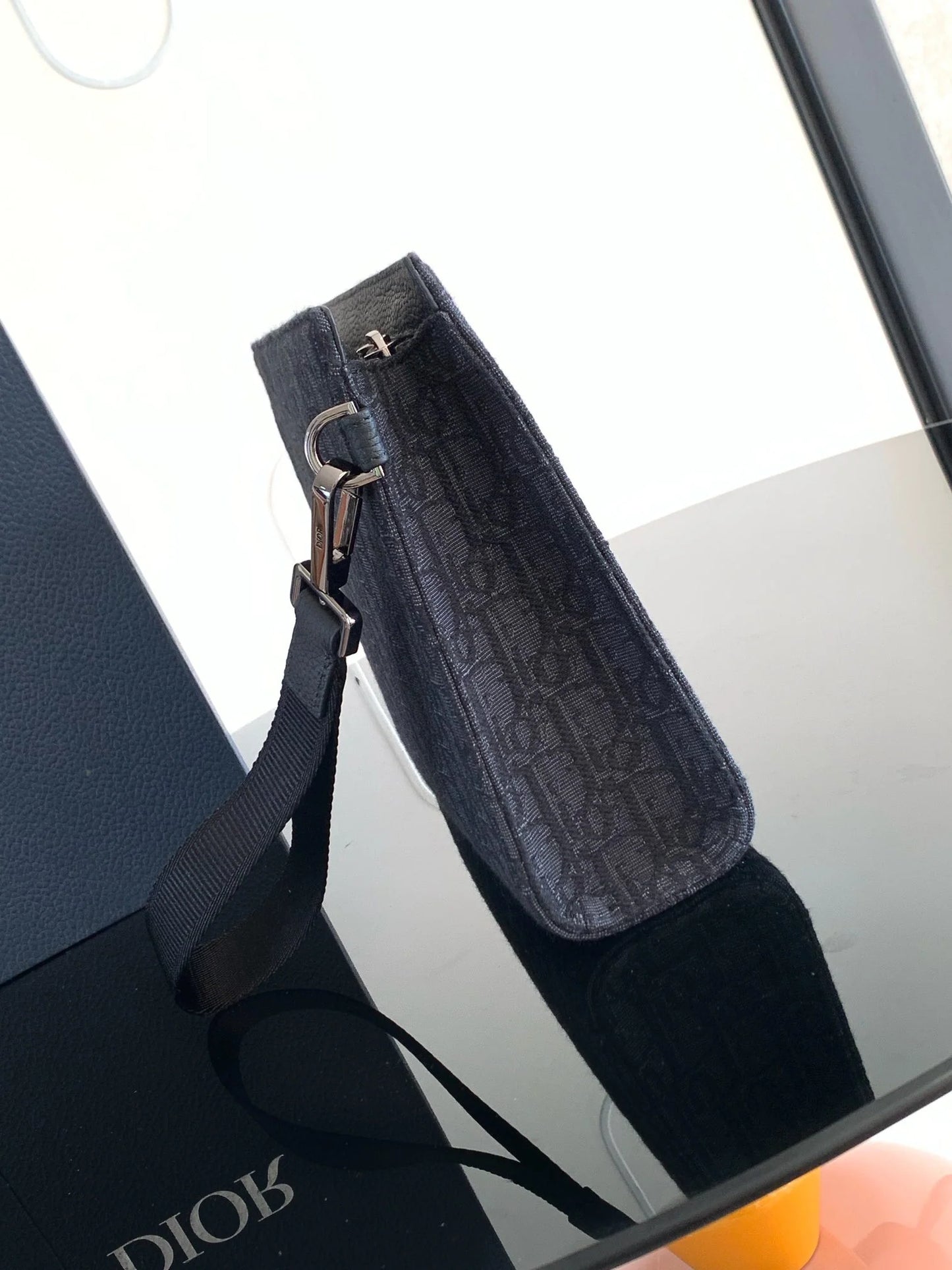 DIOR CLUTCH