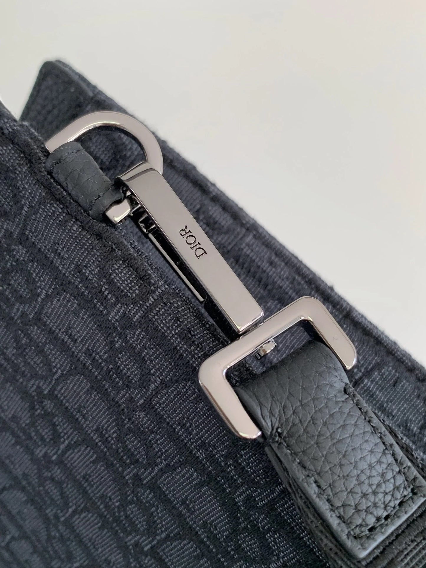 DIOR CLUTCH