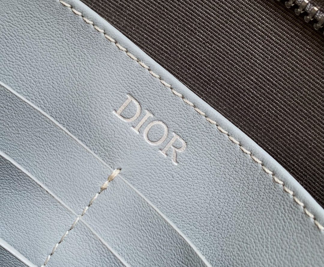 DIOR CLUTCH