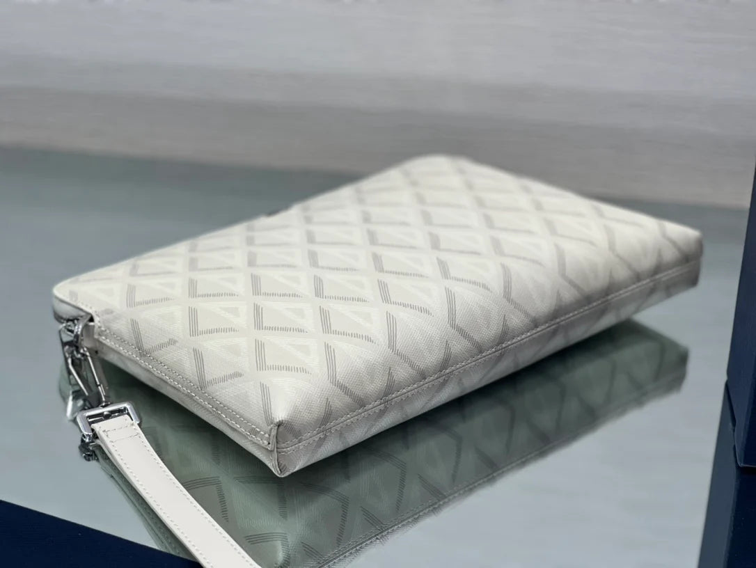 DIOR CLUTCH