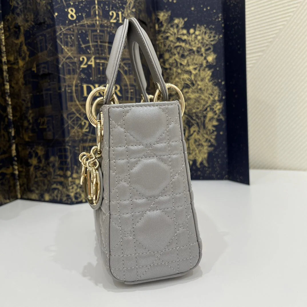 DIOR D JOY BAG