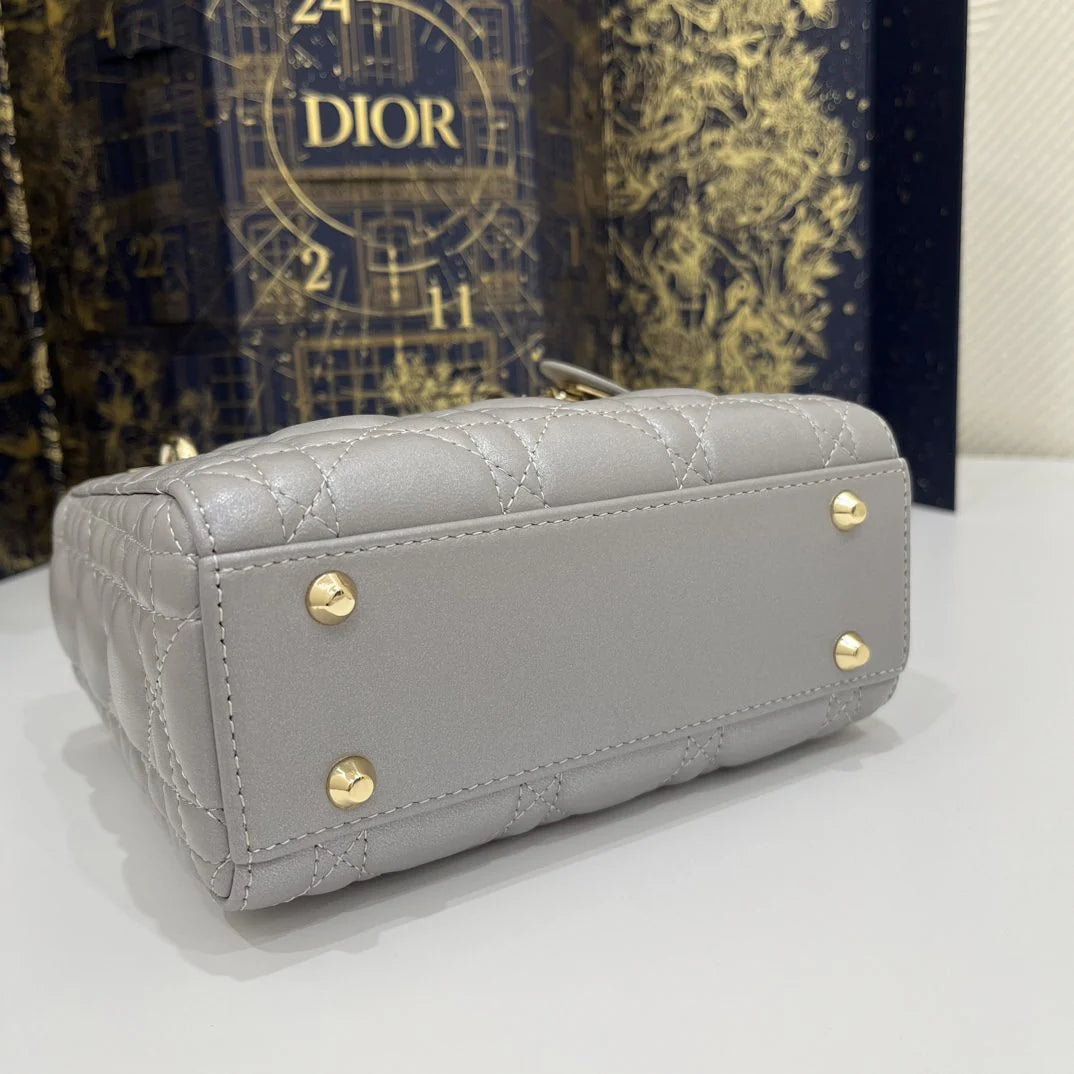 DIOR D JOY BAG