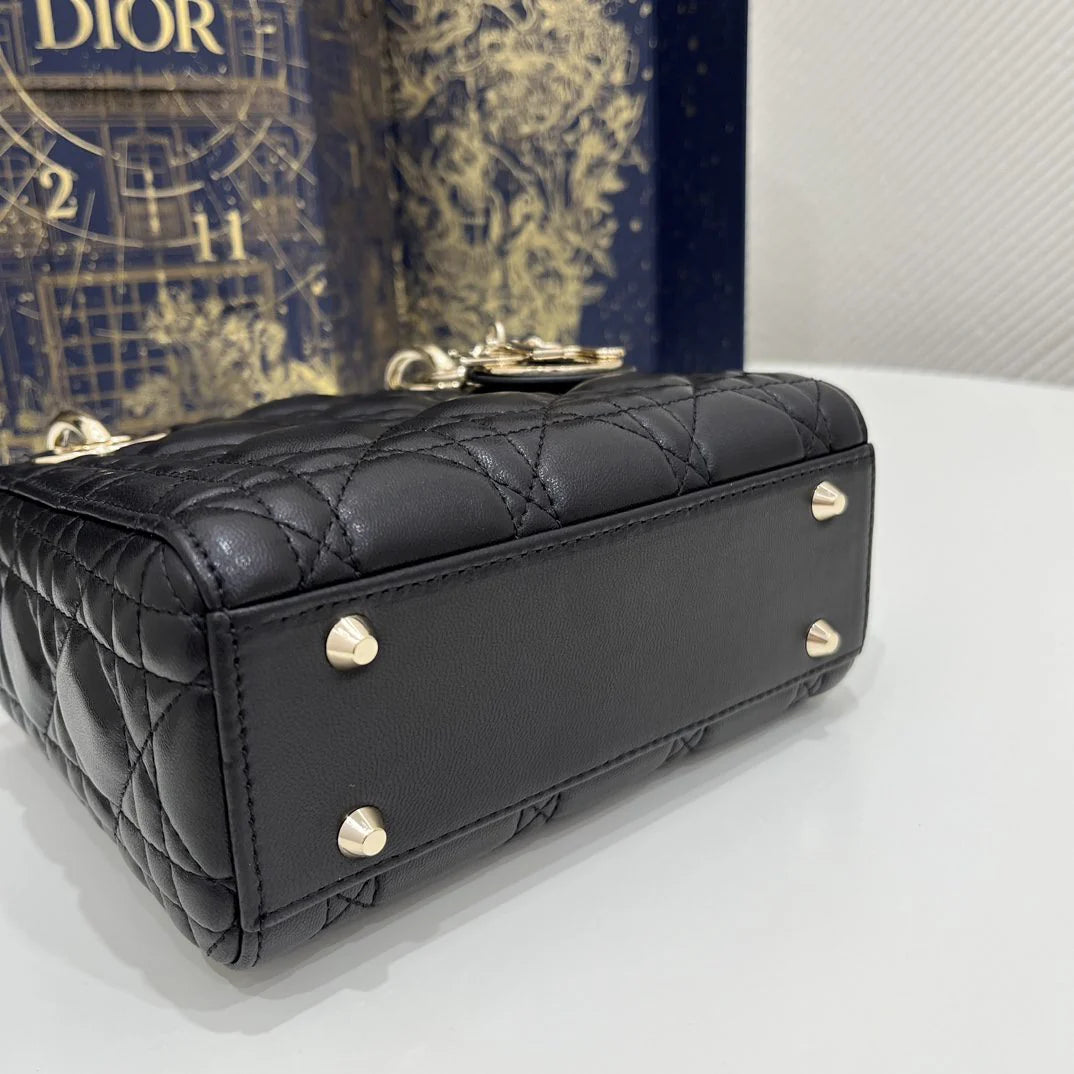 DIOR D JOY BAG