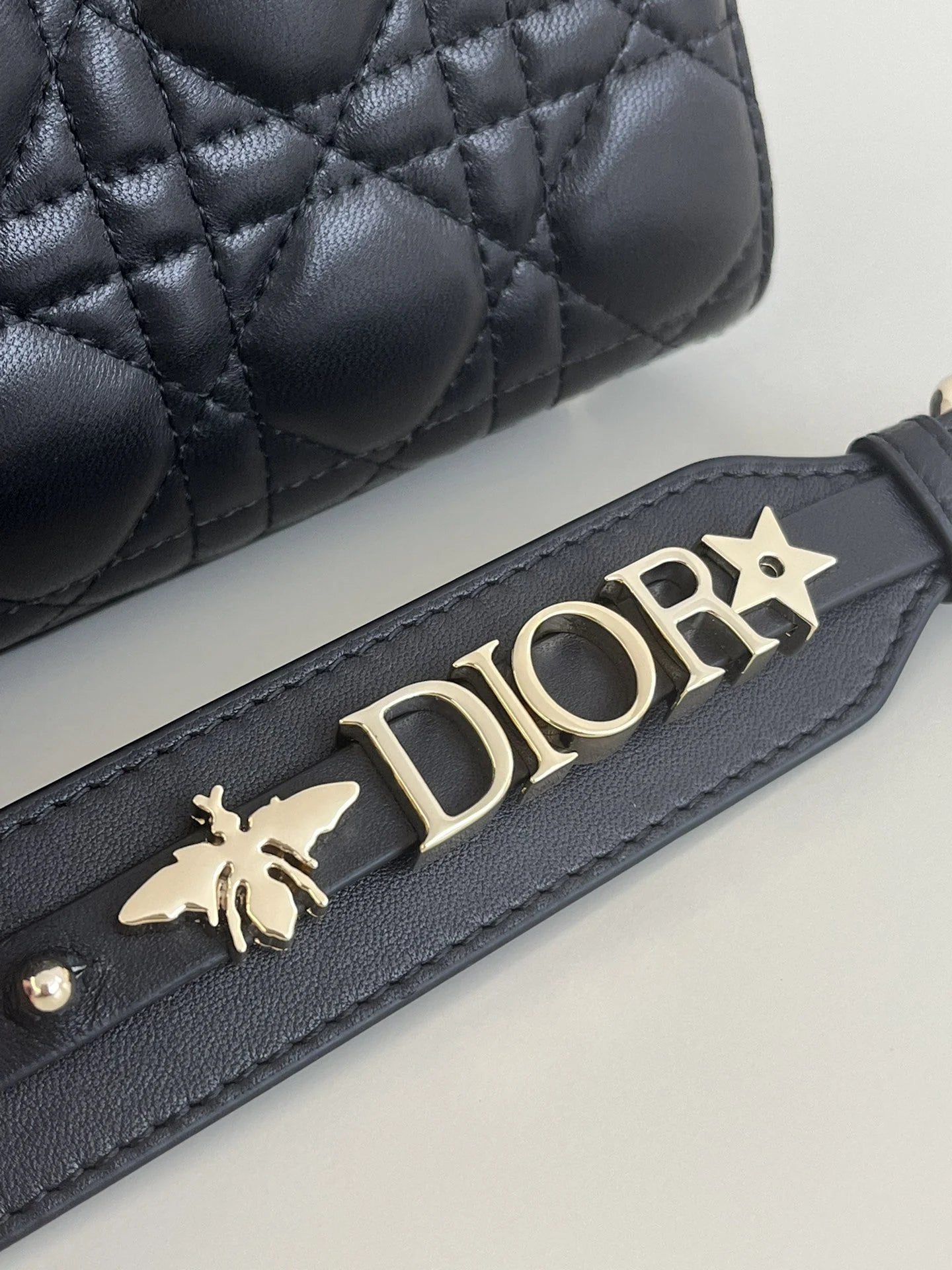 DIOR D JOY BAG