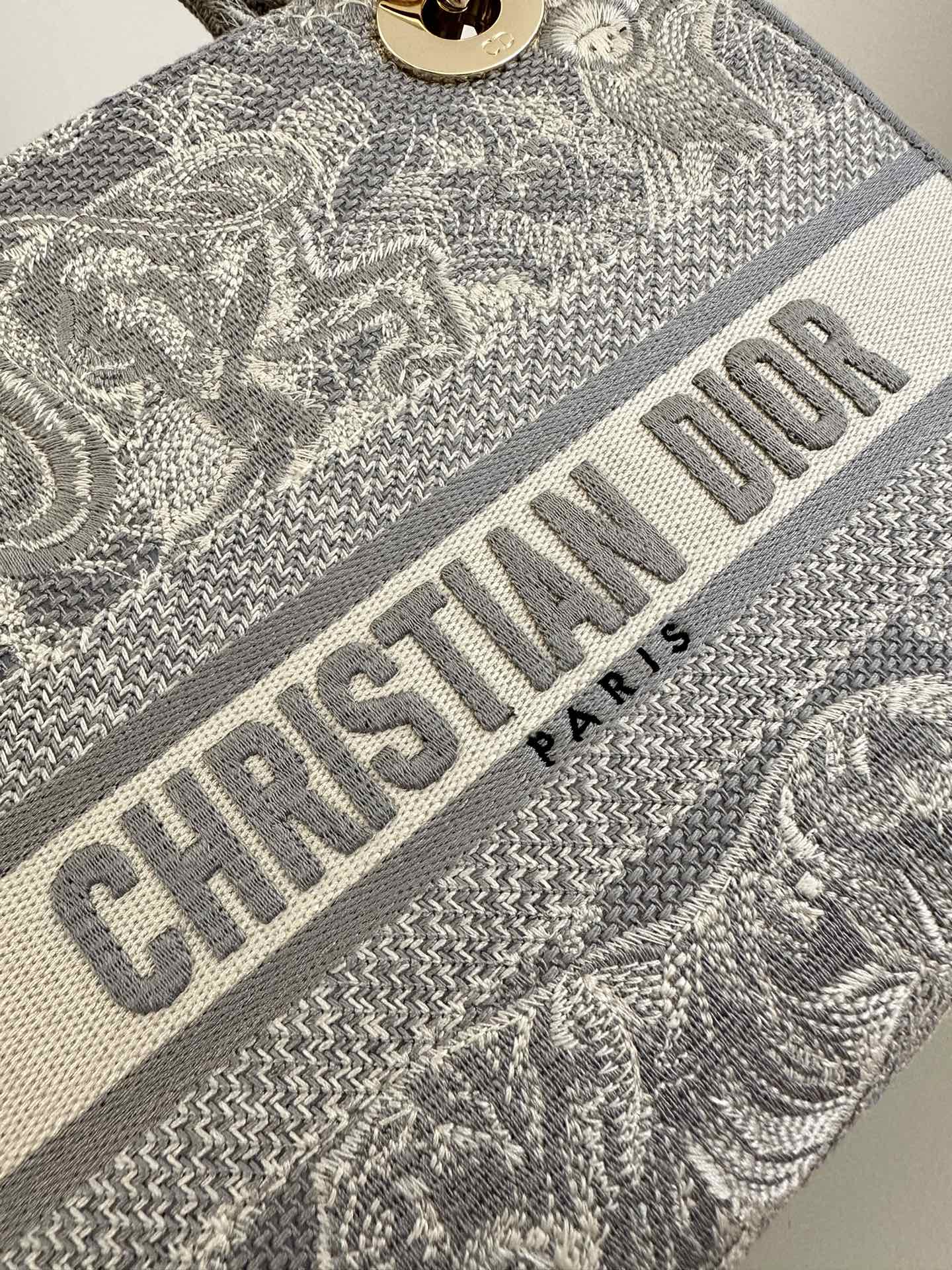 DIOR D JOY BAG