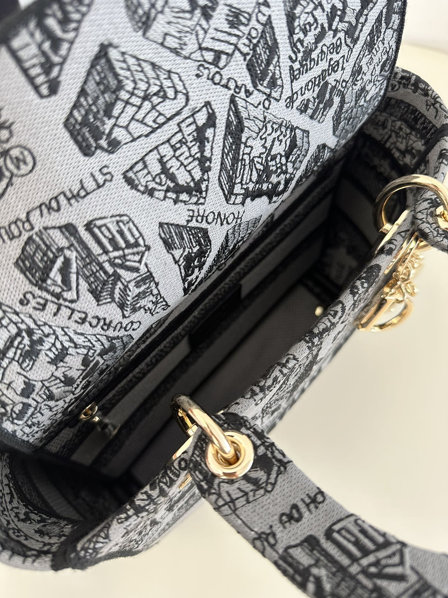 DIOR D JOY BAG