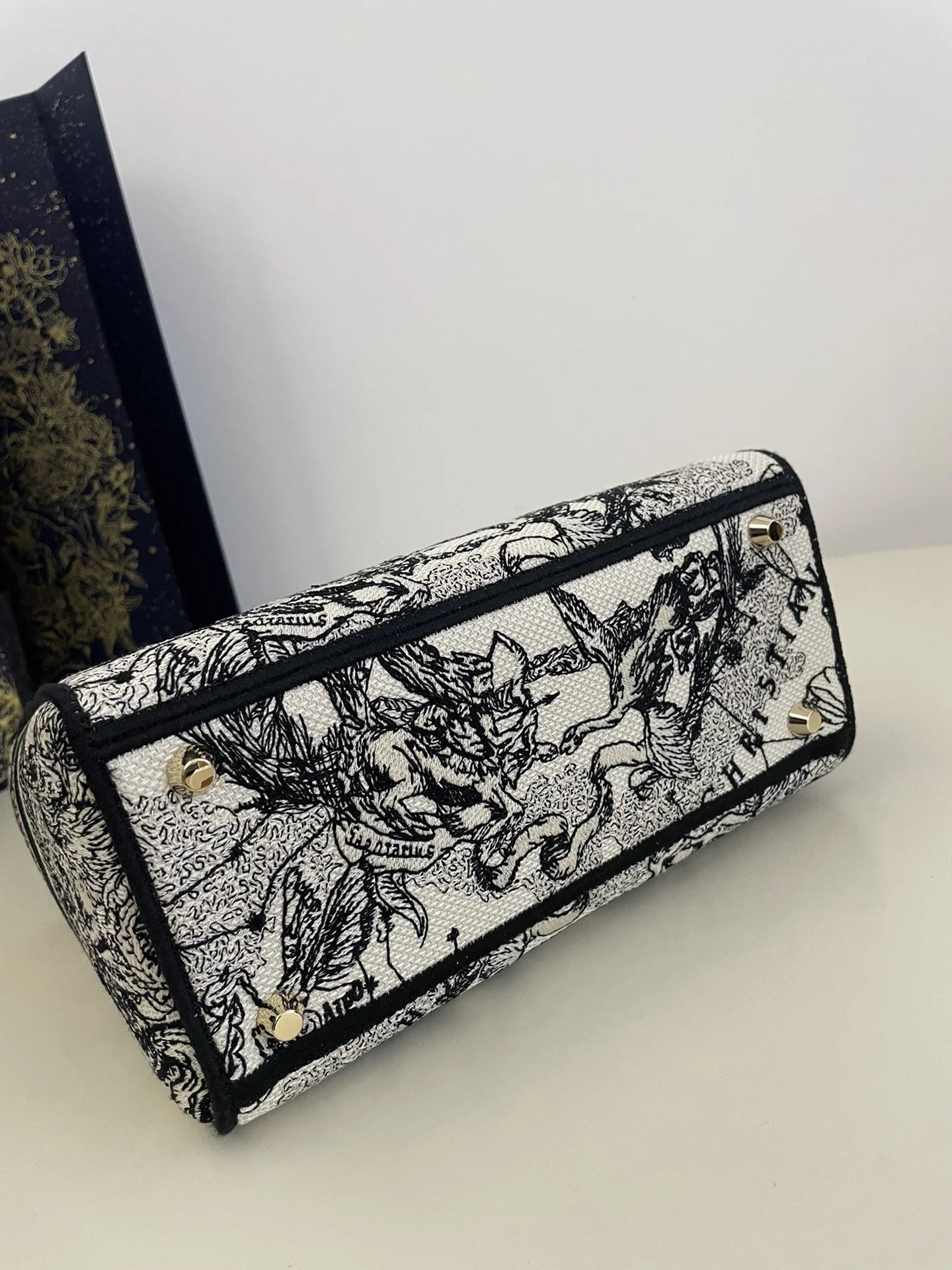 DIOR D JOY BAG