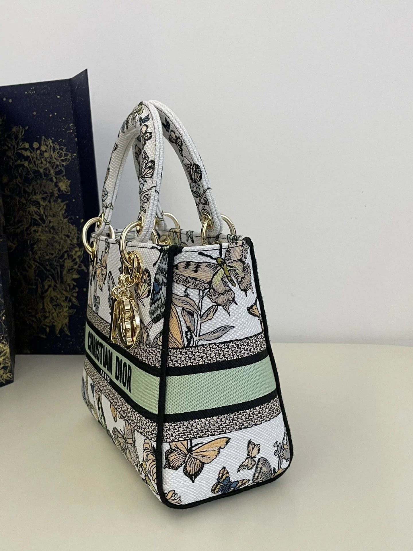 DIOR D JOY BAG