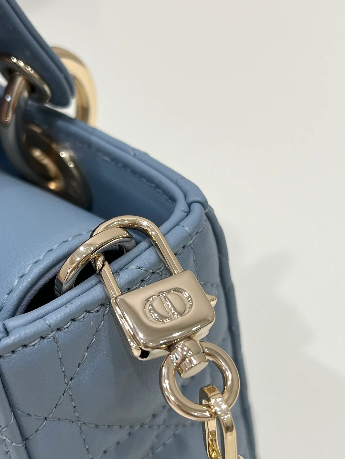DIOR D JOY BAG