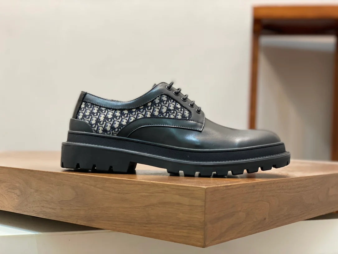 DIOR LOAFER