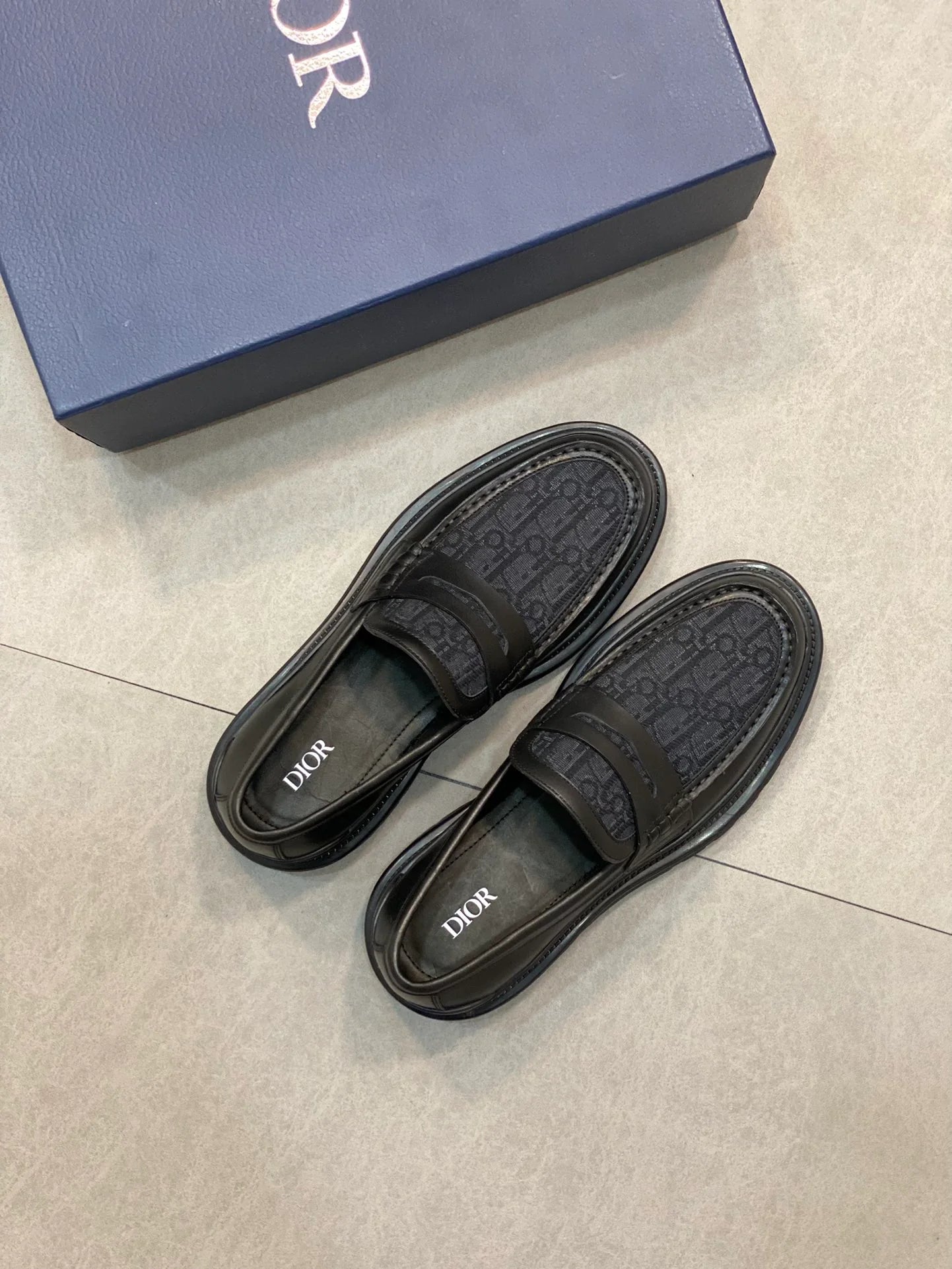 DIOR LOAFER
