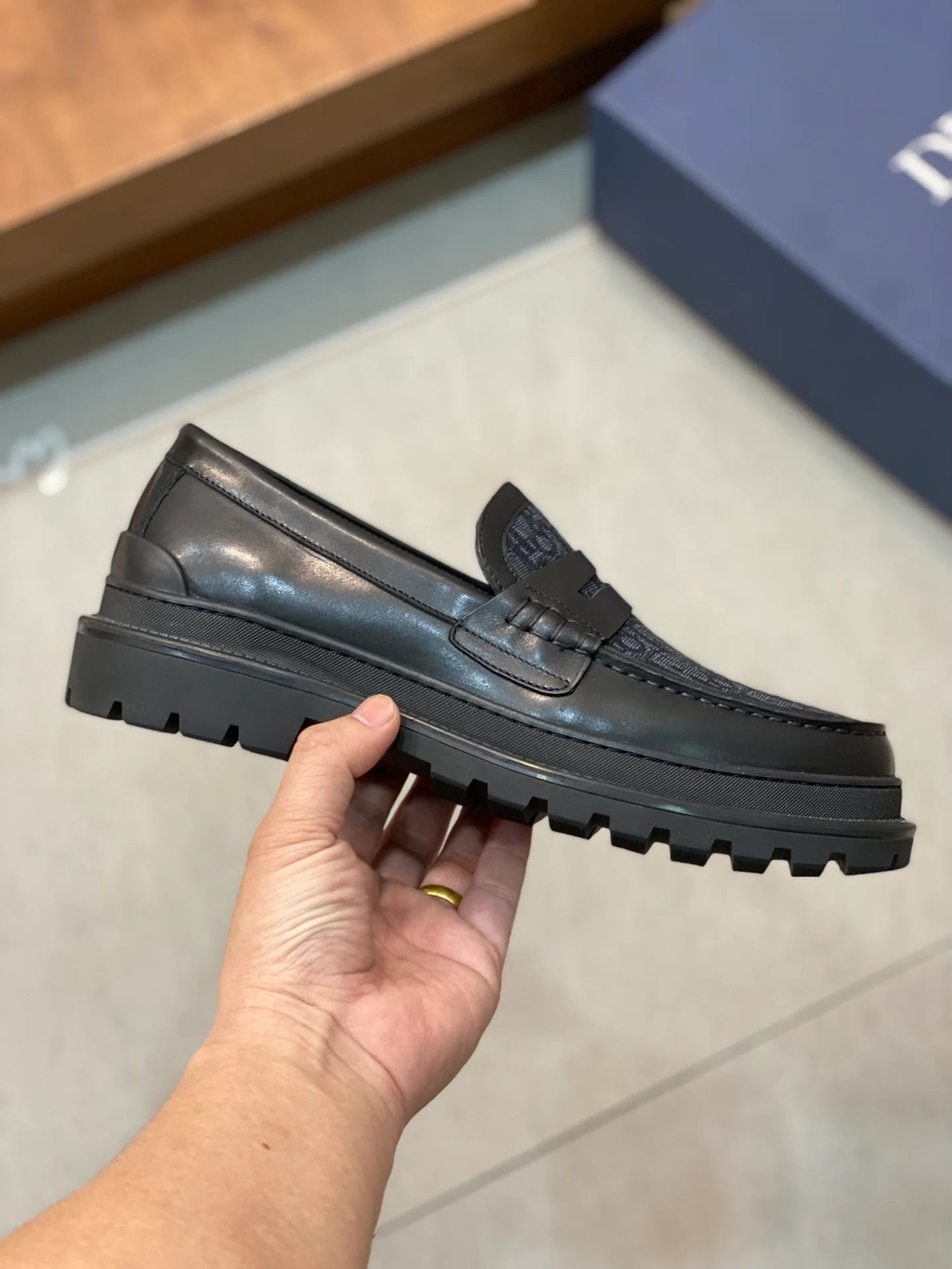 DIOR LOAFER