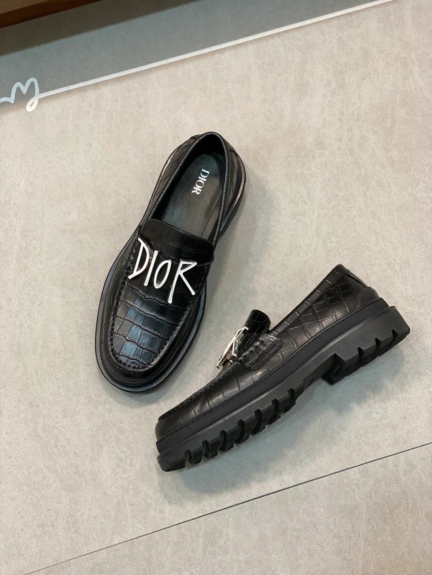 DIOR LOAFER