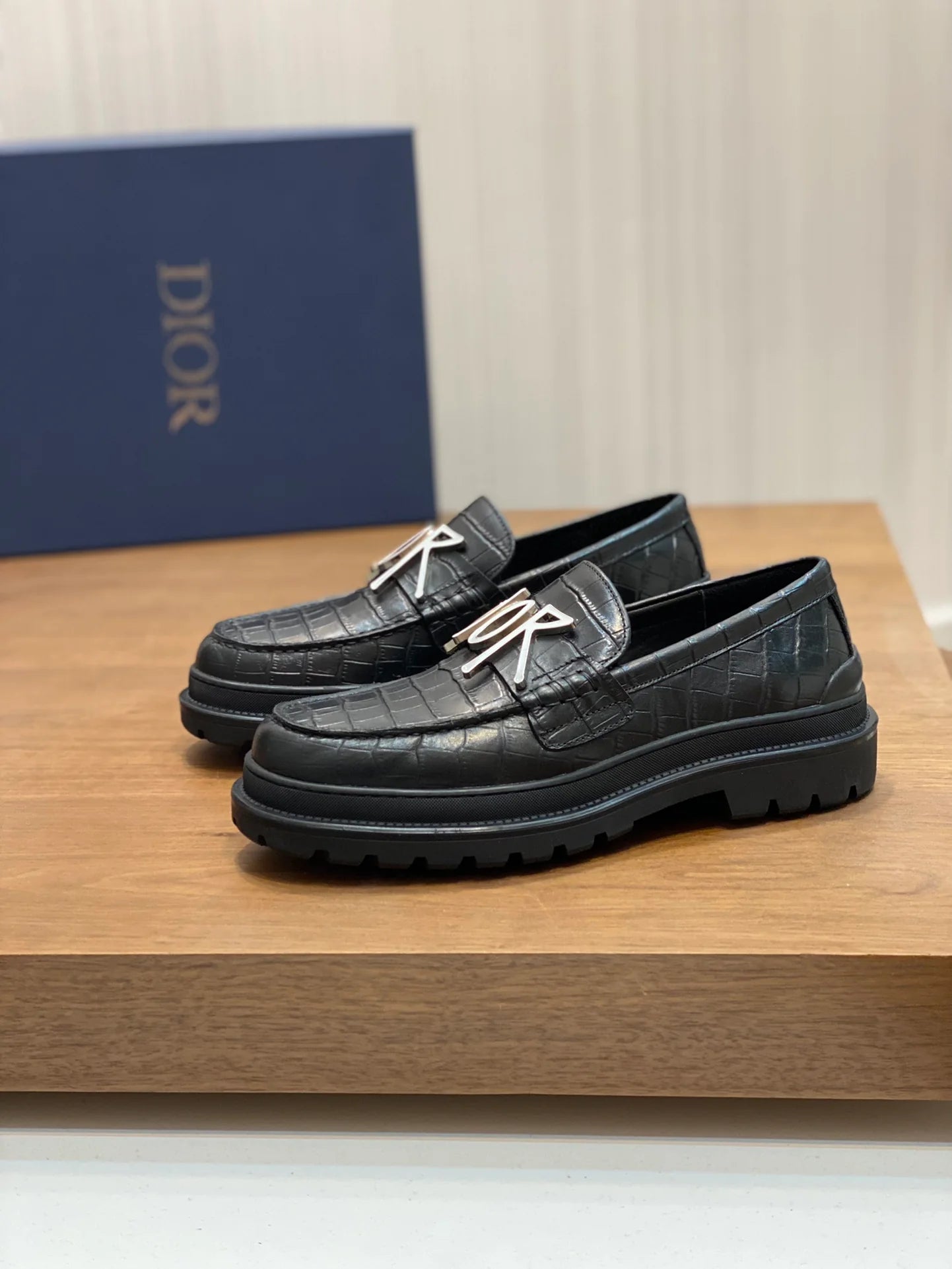 DIOR LOAFER