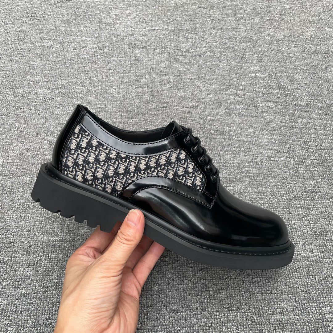 DIOR LOAFER