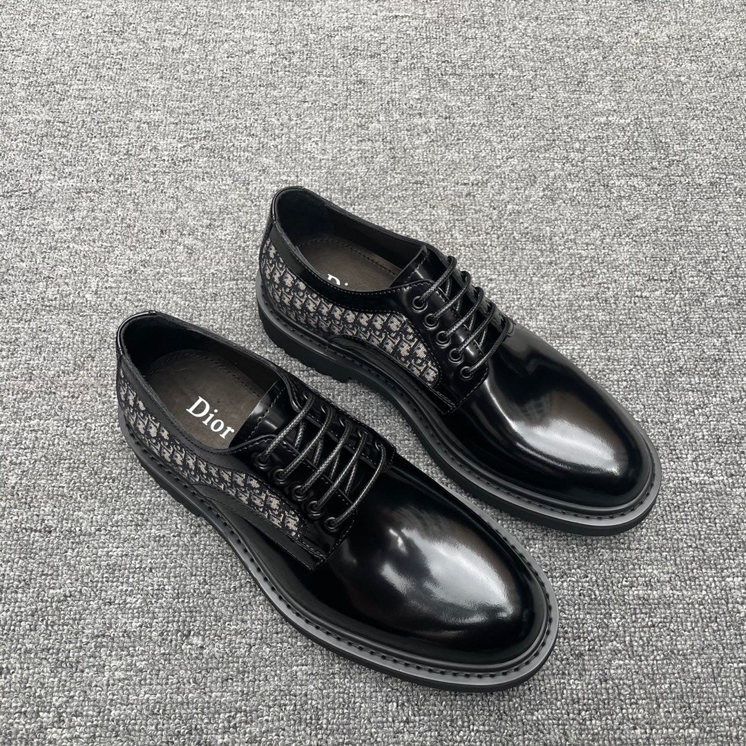 DIOR LOAFER