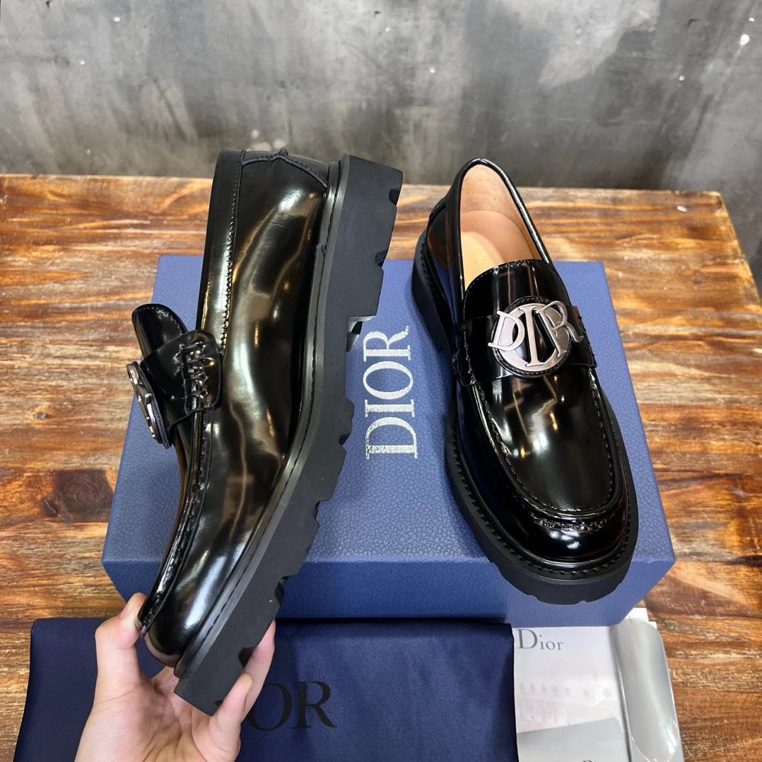 DIOR LOAFER