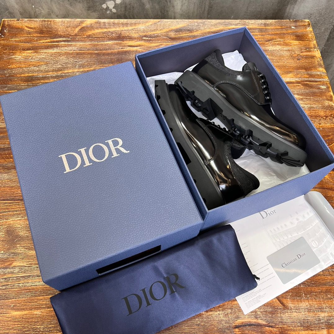 DIOR LOAFER