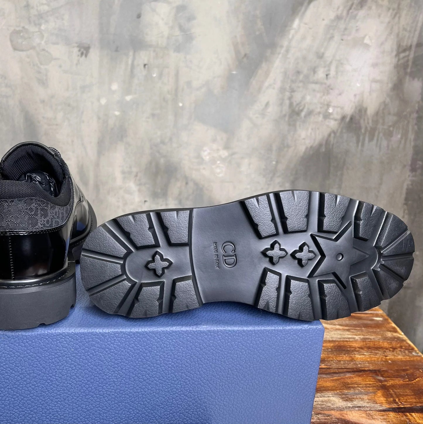 DIOR LOAFER