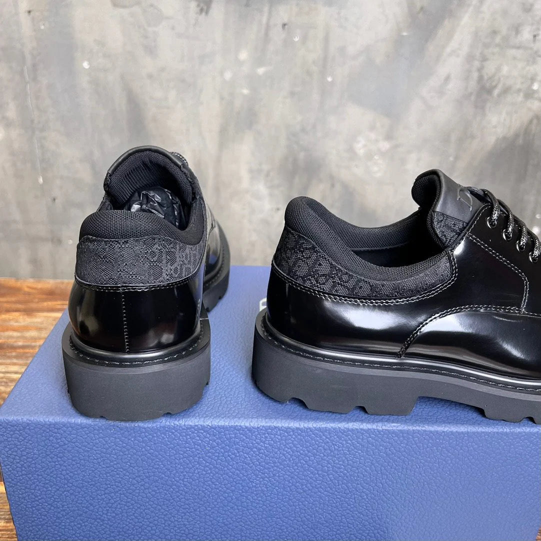 DIOR LOAFER