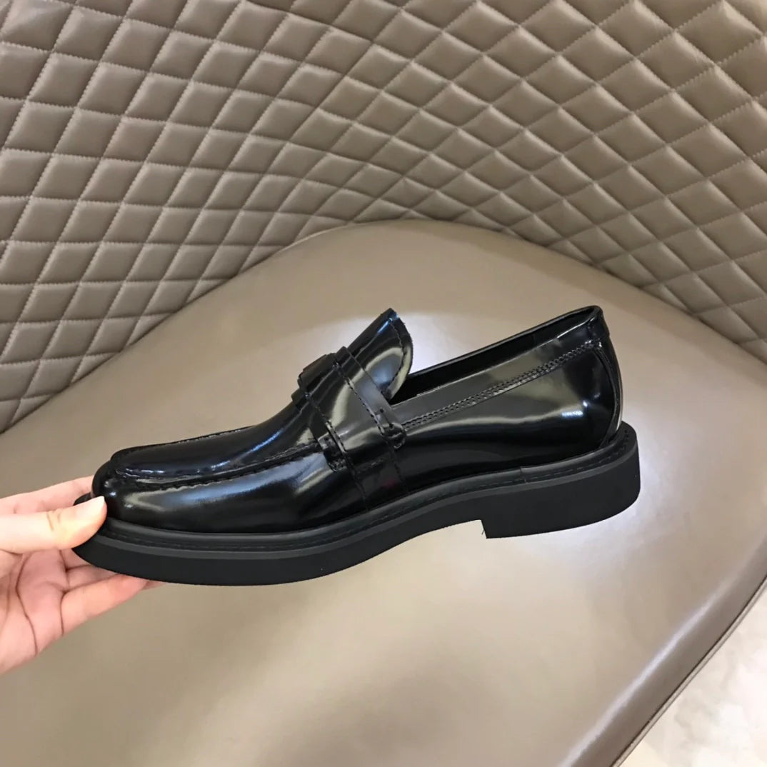 DIOR LOAFER