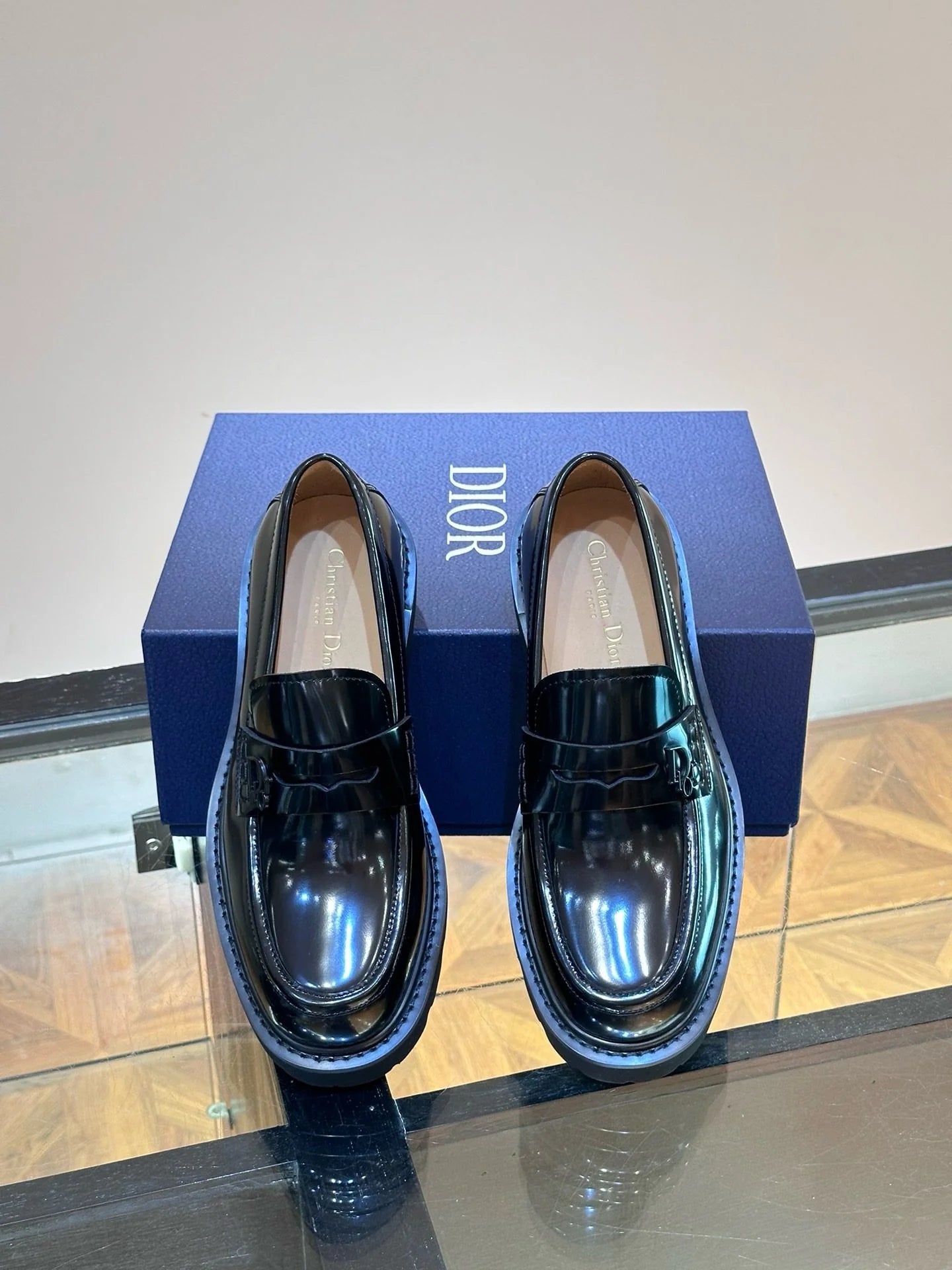 DIOR LOAFER