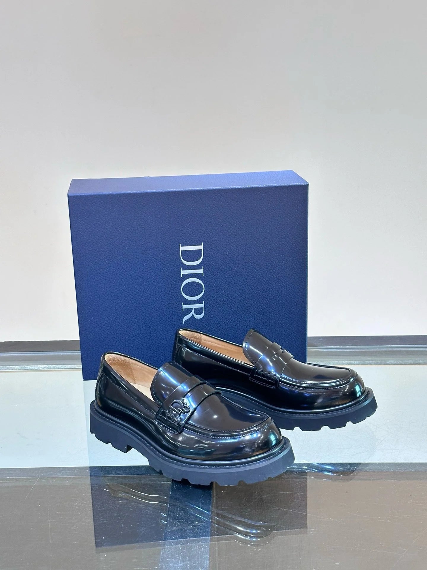 DIOR LOAFER