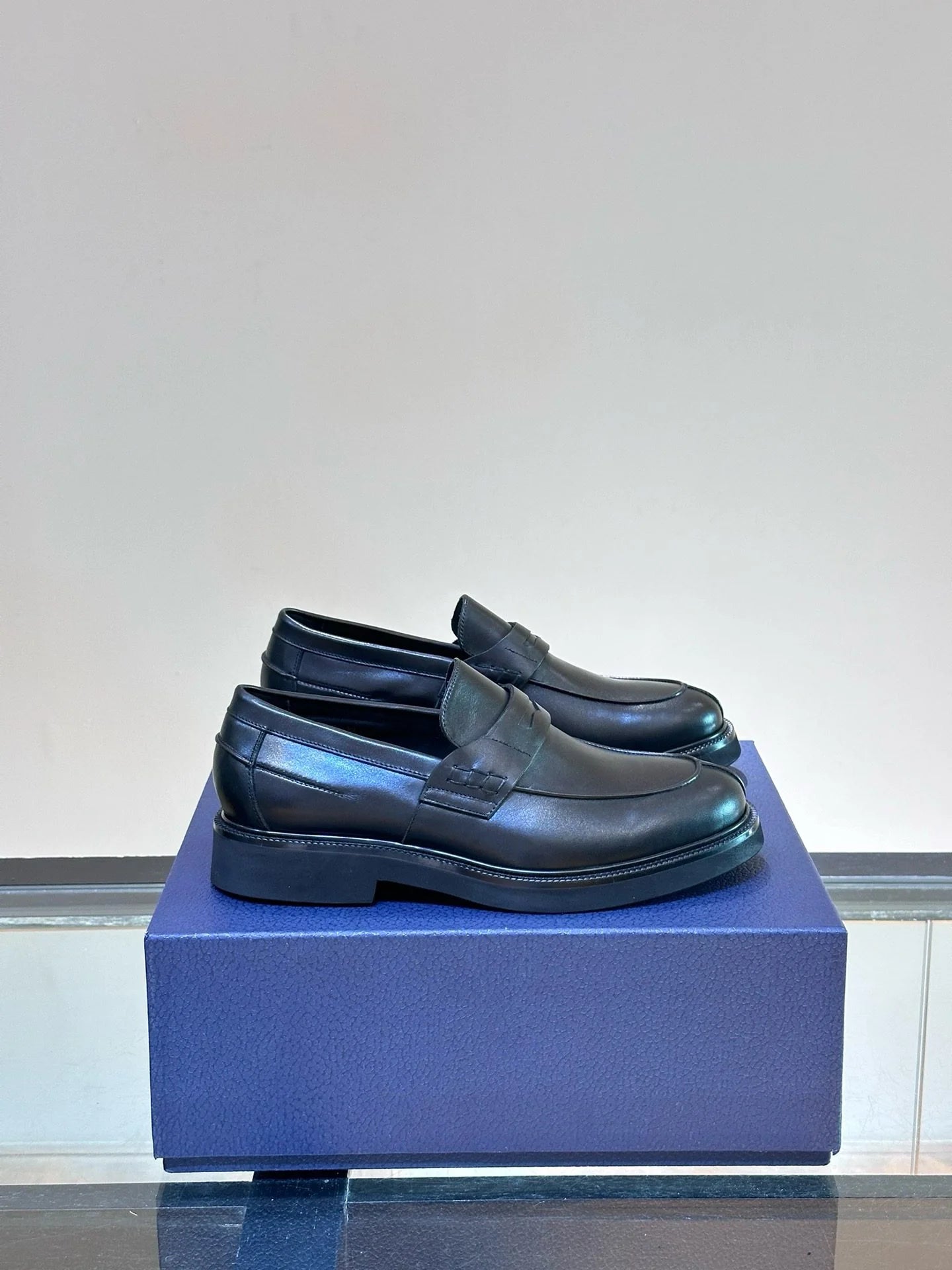 DIOR LOAFER