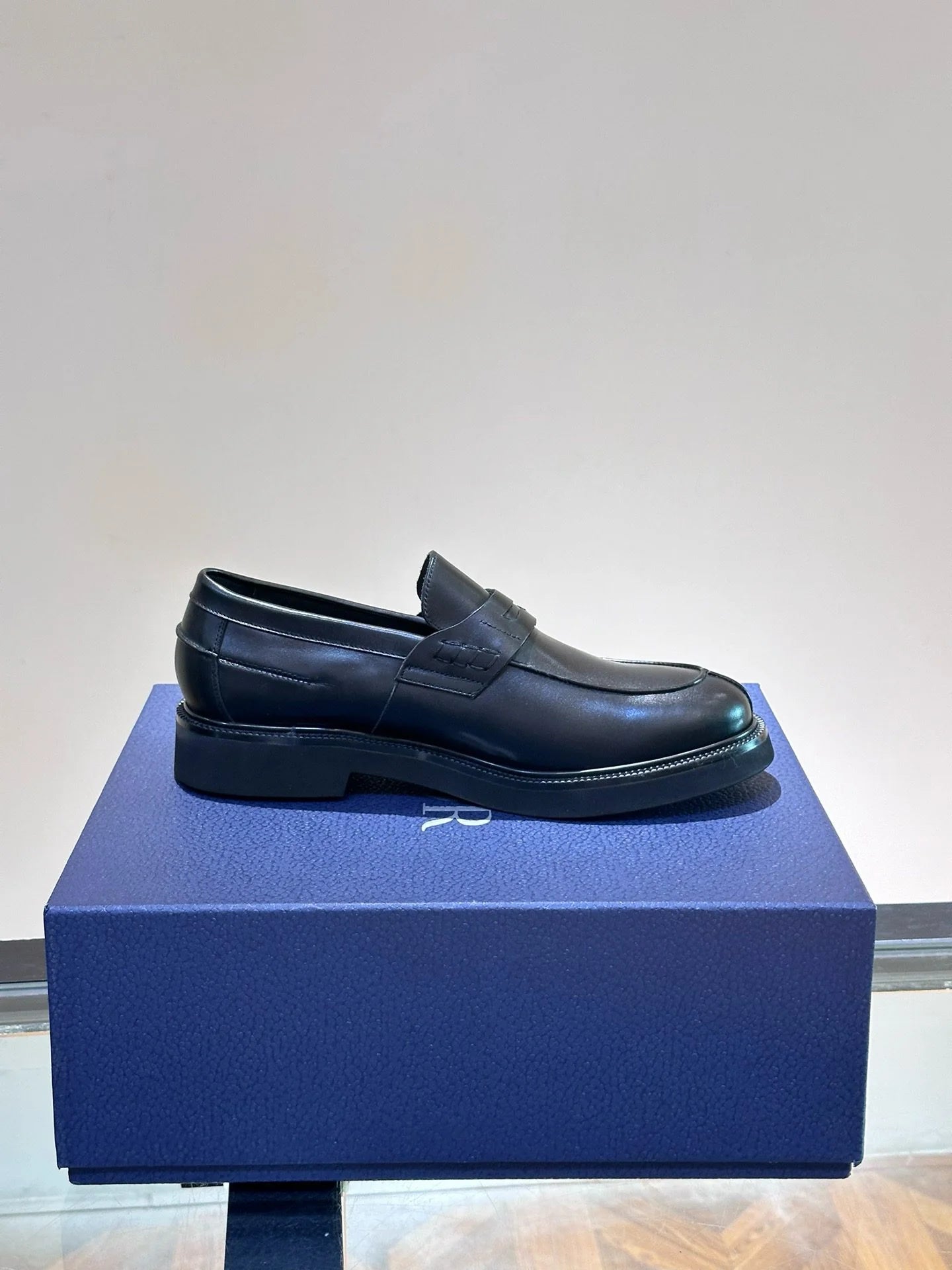 DIOR LOAFER