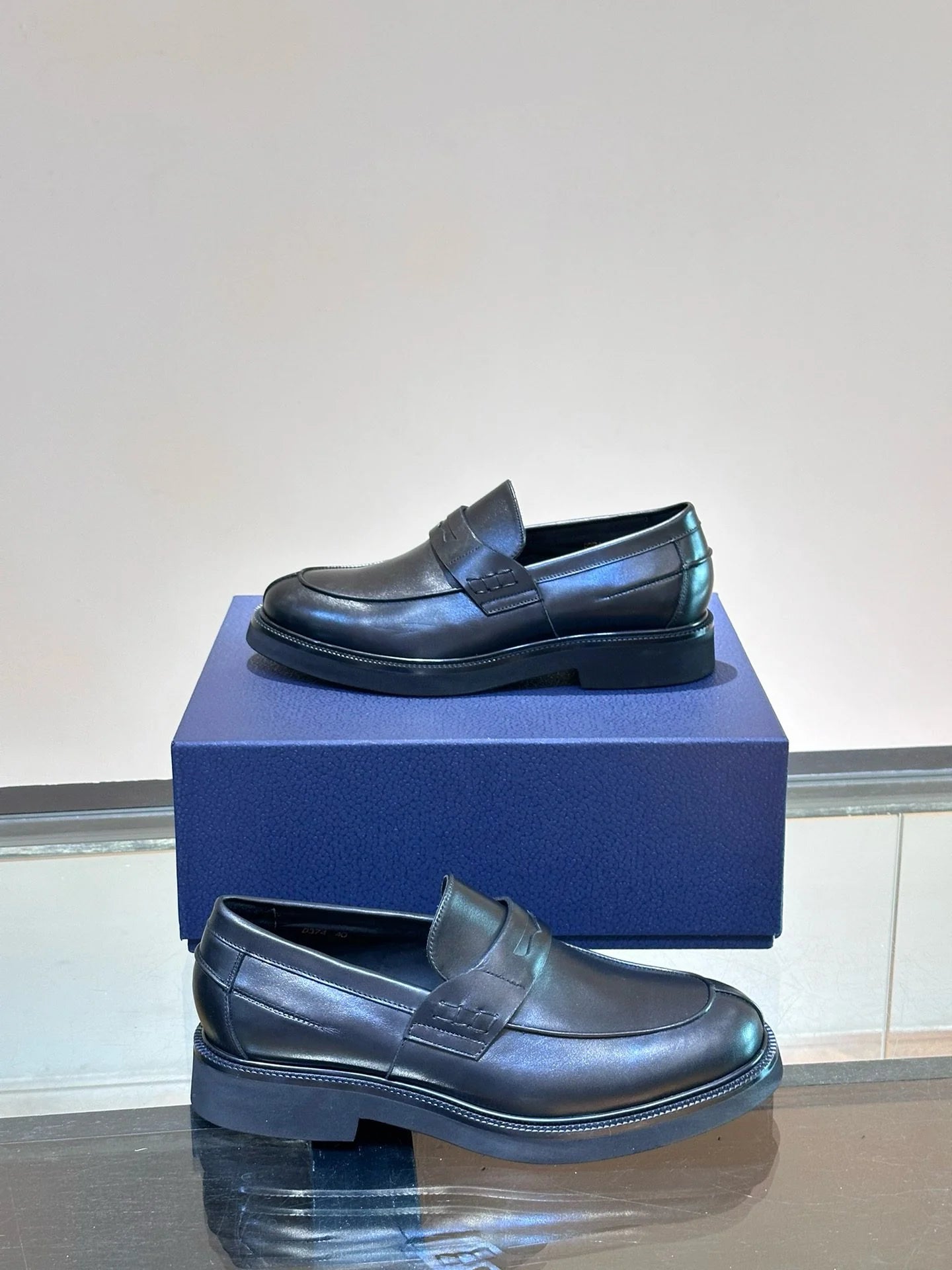 DIOR LOAFER