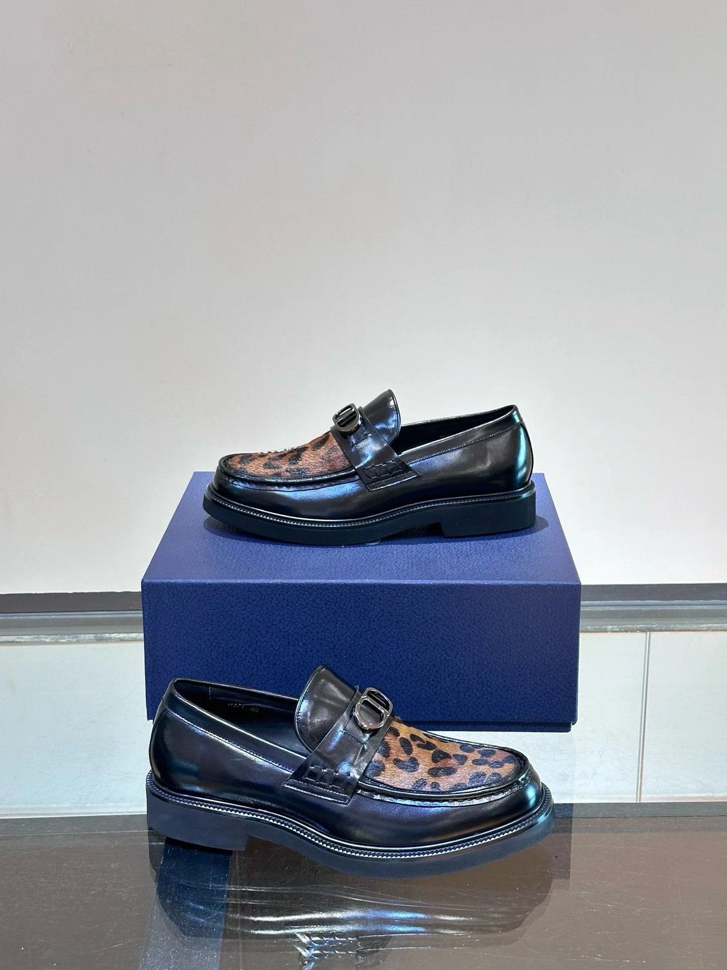 DIOR LOAFER