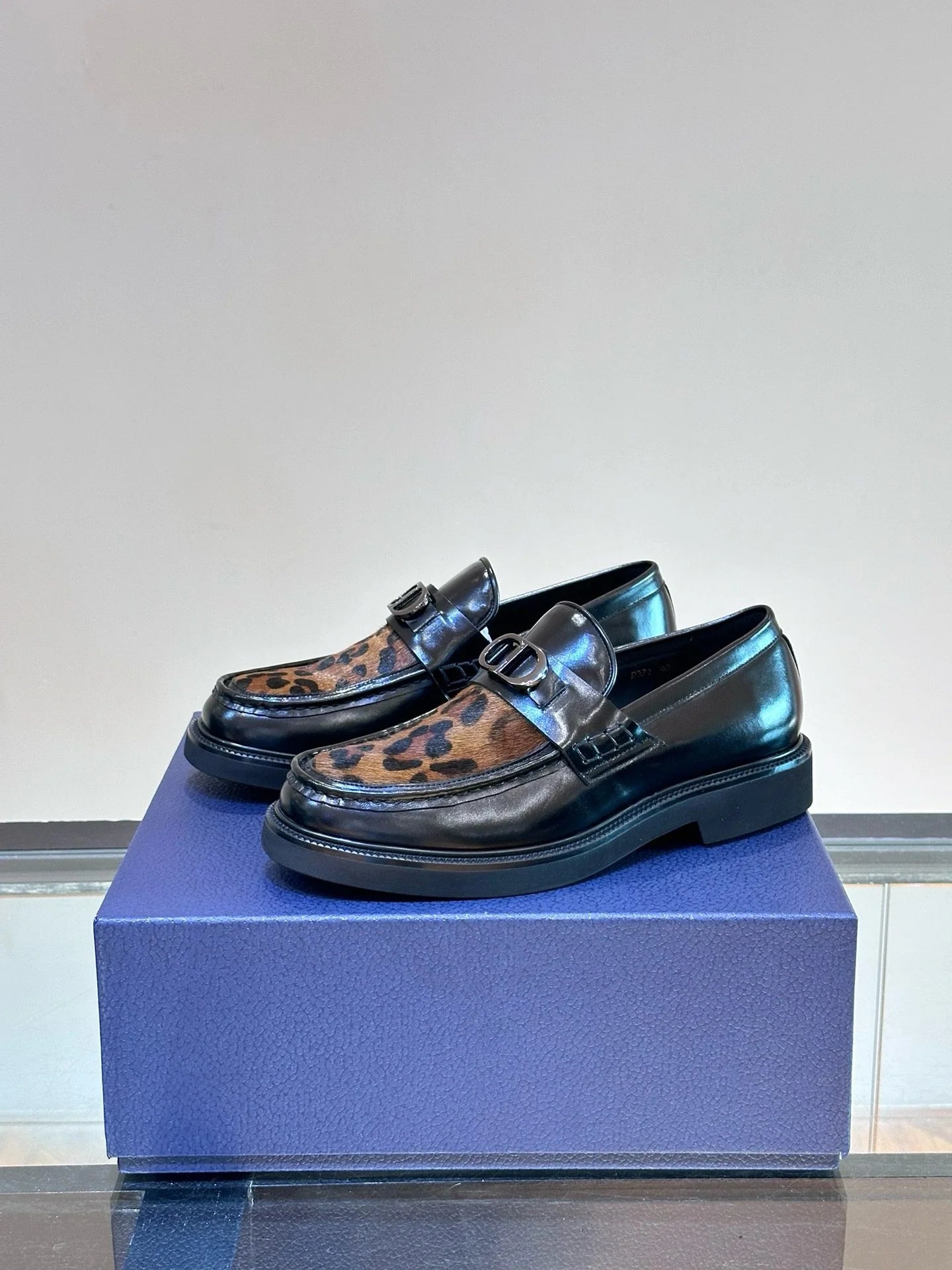 DIOR LOAFER