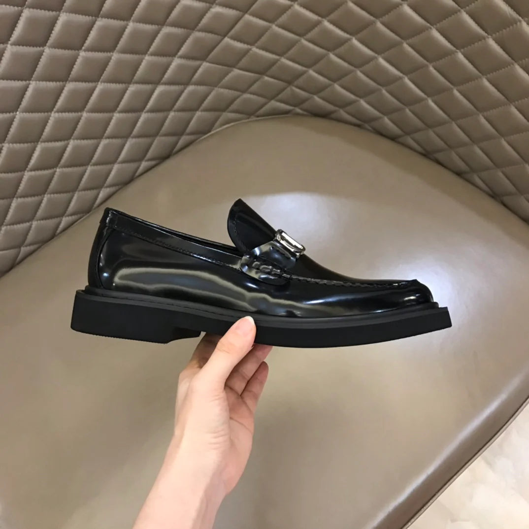 DIOR LOAFER