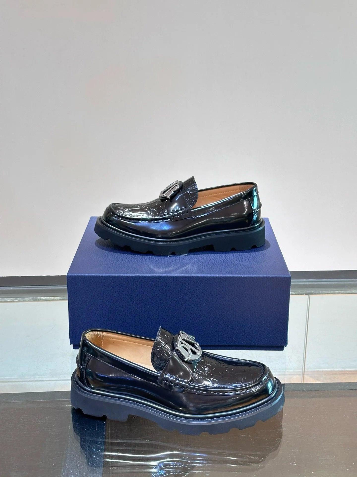 DIOR LOAFER