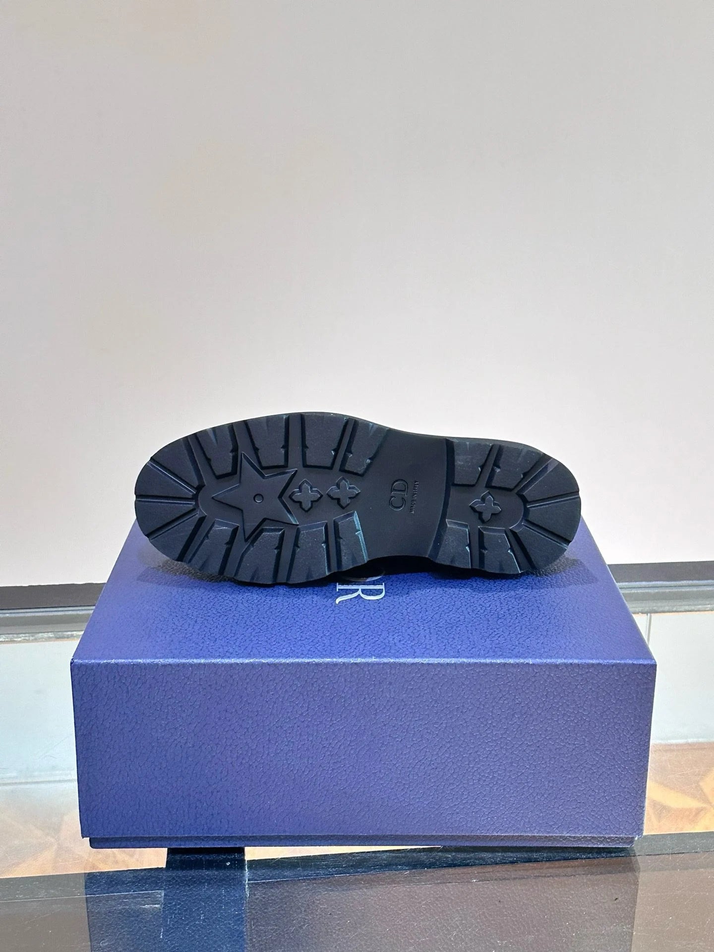 DIOR LOAFER