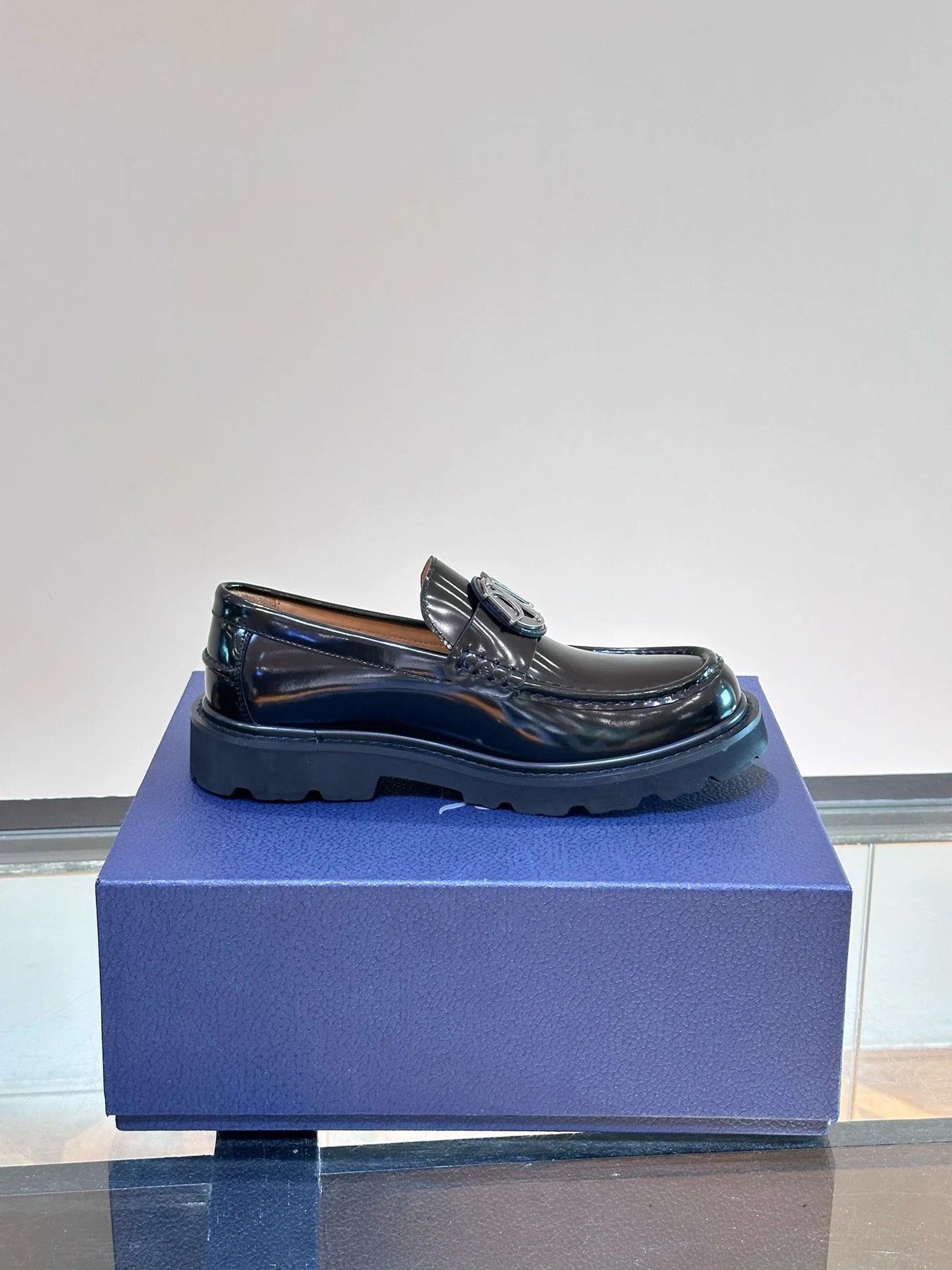 DIOR LOAFER